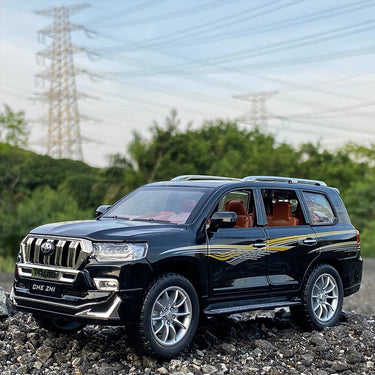 1:24 Diecast Toyota Land Cruiser Prado With Smoke